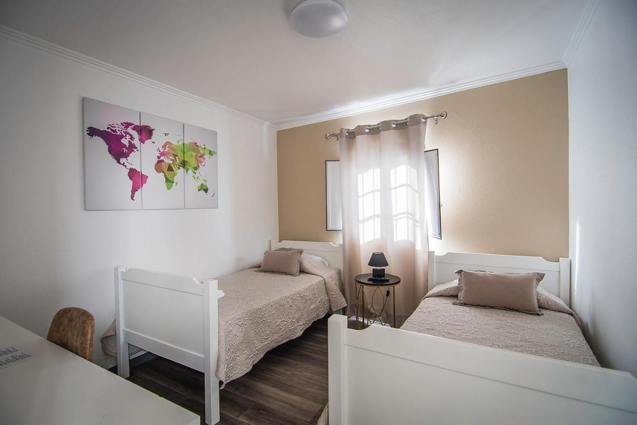 Casa De Hospedes Isaias Ангра-ду-Эроижму Экстерьер фото
